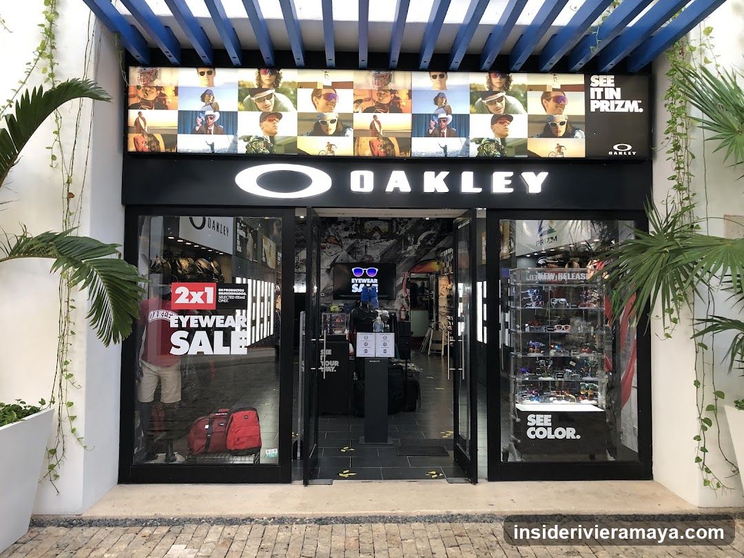 OAKLEY