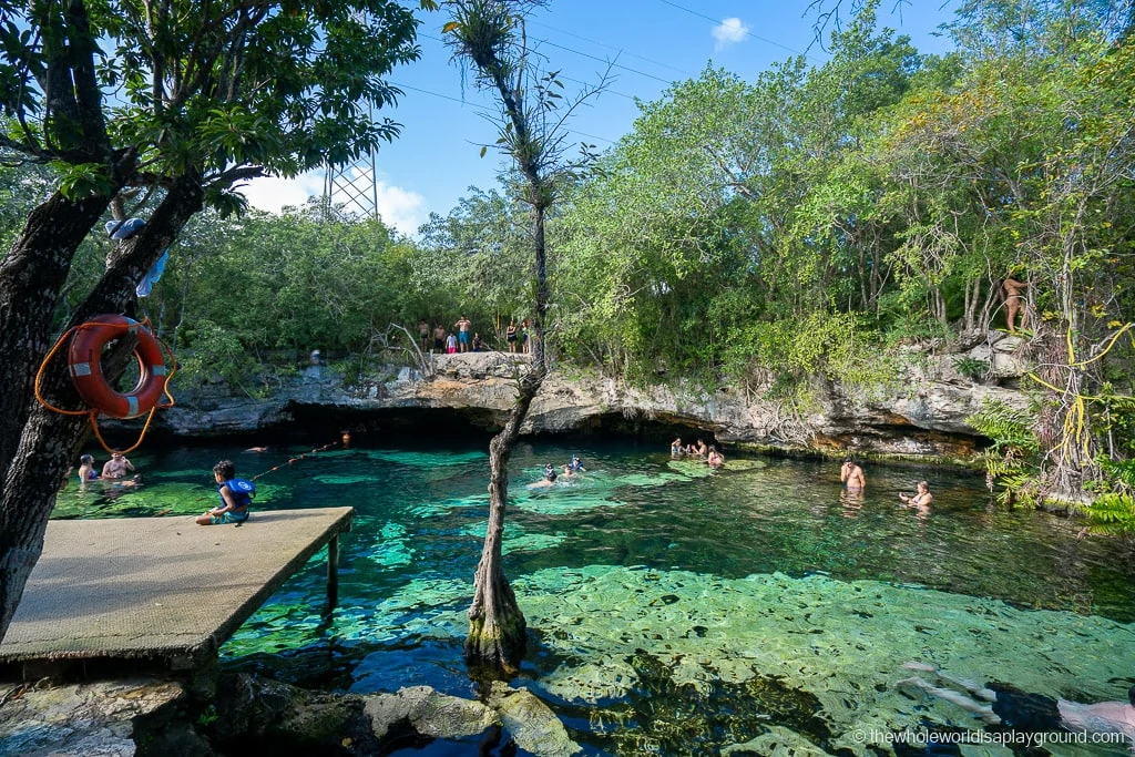 Cenote Azul